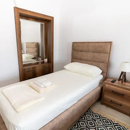 Roel Apartments Sarande Exterior photo